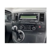 Redukční rámeček 9" autorádia pro VW T5/Multivan