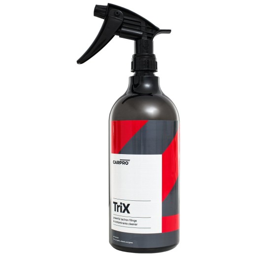 Odstraňovač polétavé rzi a asfaltu CarPro TriX (1 l)