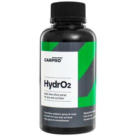Koncentrovaný rychloaplikační keramický sealant CarPro HydrO2 (100 ml)